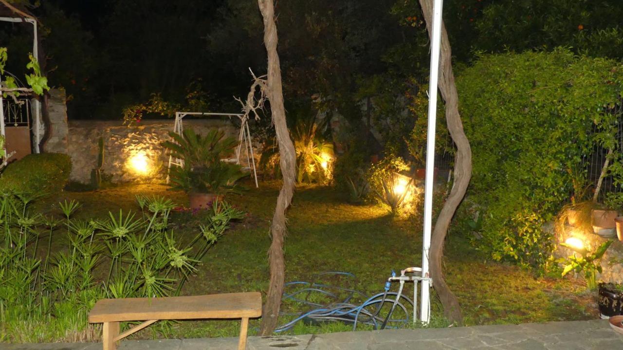 Art Flowers And Culture Μυστράς Εξωτερικό φωτογραφία